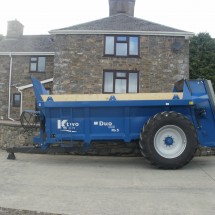 Weigh Cells, autorate and GPS allows the farmer to input the desired spread rate and just drive! The datalogging feature of the RDS system allows recording of material weight applied in every field. Ideal for contractors!